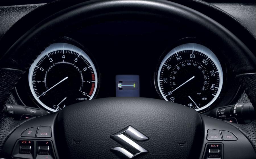  Suzuki Kizashi EcoCharge Concept 2011 года  (фото 13 из 20)